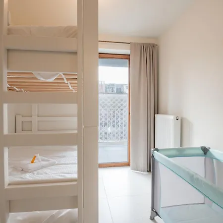 Chez Meme Gernoaze - Unique 2 Bedroom Flat דירה אוסטנדה