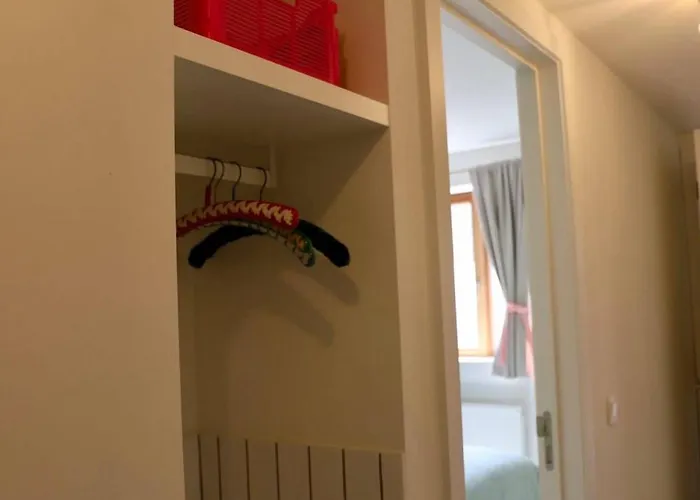 Chez Meme Gernoaze - Unique 2 Bedroom Flat * 奥斯滕德