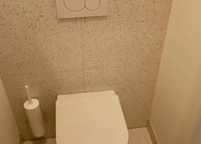 Chez Meme Gernoaze - Unique 2 Bedroom Flat