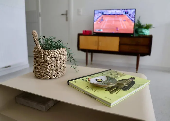 公寓 Chez Meme Gernoaze - Unique 2 Bedroom Flat