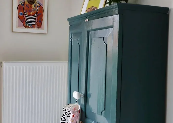 Chez Meme Gernoaze - Unique 2 Bedroom Flat * 奥斯滕德