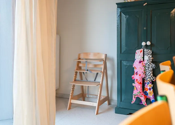 Chez Meme Gernoaze - Unique 2 Bedroom Flat Διαμέρισμα Οστένδη