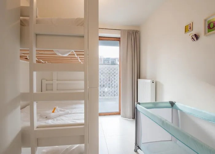 Chez Meme Gernoaze - Unique 2 Bedroom Flat Апартаменты Остенде